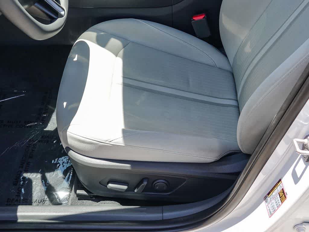 Used 2024 Hyundai Sonata SEL AWD/4WD image 21