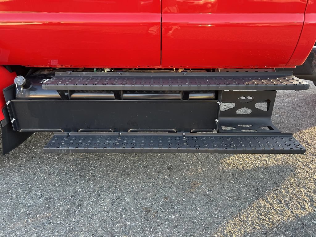 Used 2021 Ford F650 2WD Crew Cab Super Duty image 45