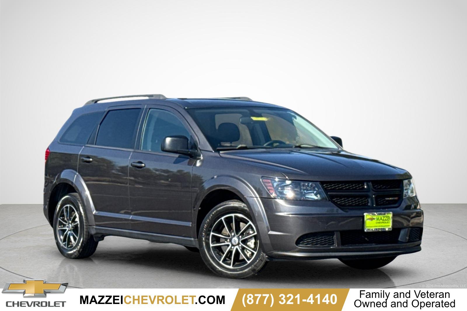 Used 2018 Dodge Journey SE w/ Connectivity Group