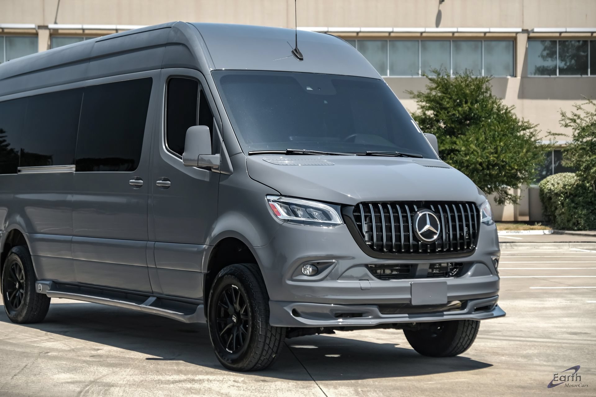 Used 2022 Mercedes-Benz Sprinter 2500 image 25