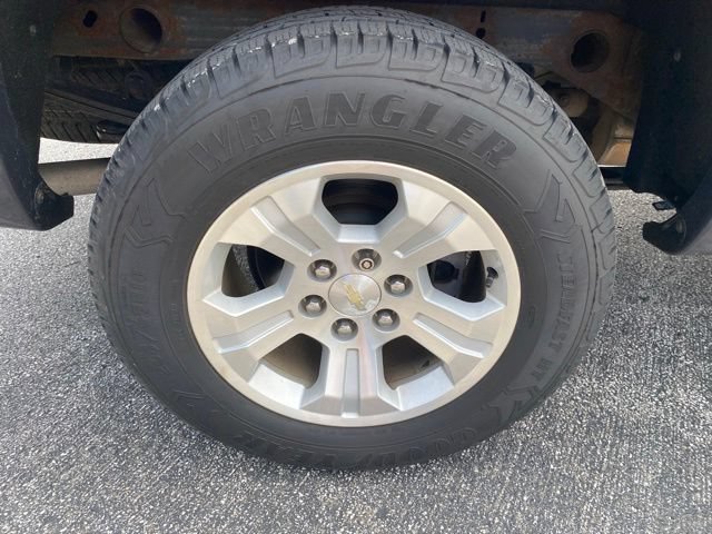 Used 2016 Chevrolet Silverado 1500 LT w/ All Star Edition AWD/4WD image 11