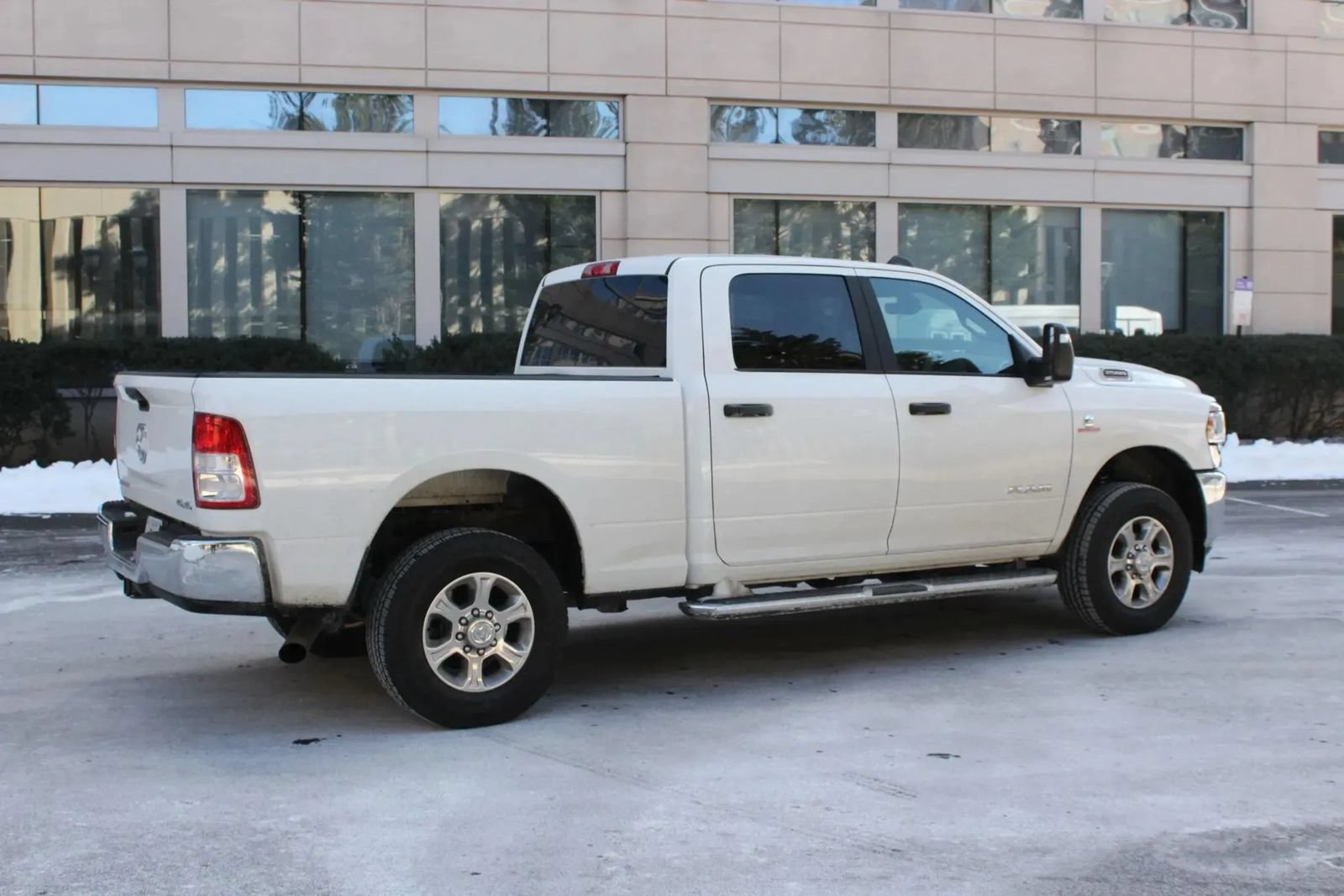 Used 2024 RAM 2500 Big Horn AWD/4WD image 7