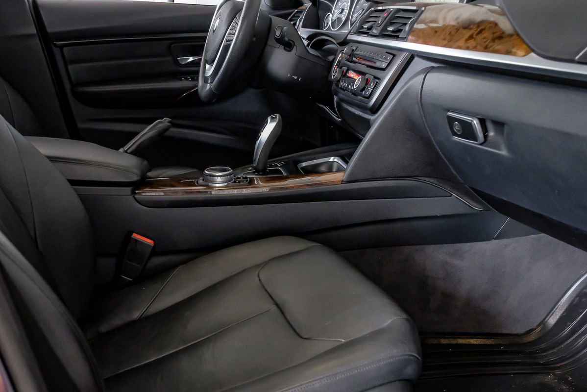 Used 2015 BMW 328i xDrive Sedan image 11