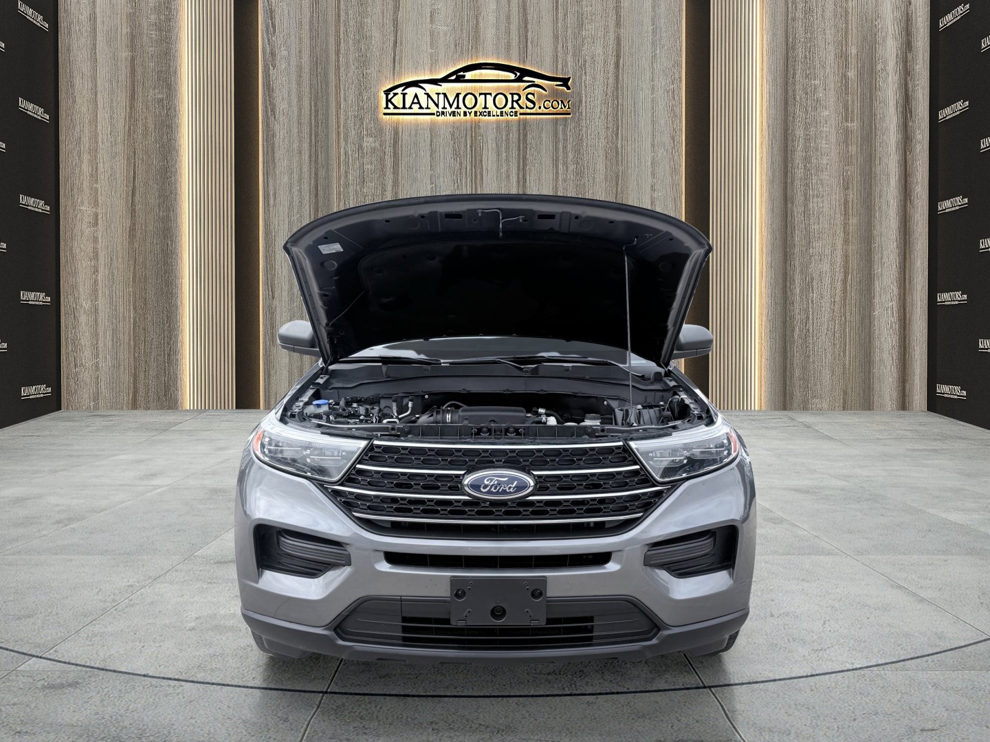 Used 2022 Ford Explorer XLT image 13