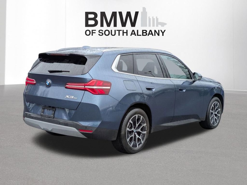 Used 2025 BMW X3 xDrive30i w/ Premium Package image 4