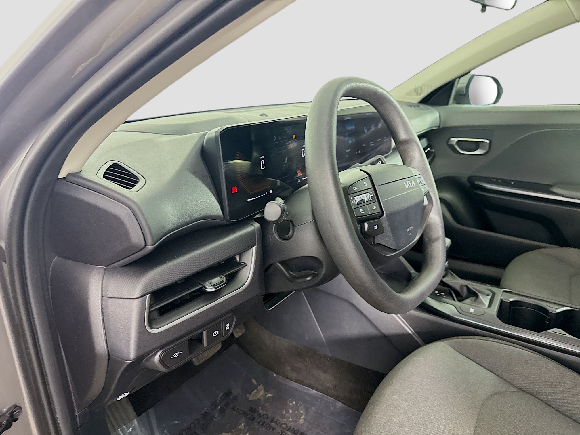 Used 2025 Kia K4 FWD image 23