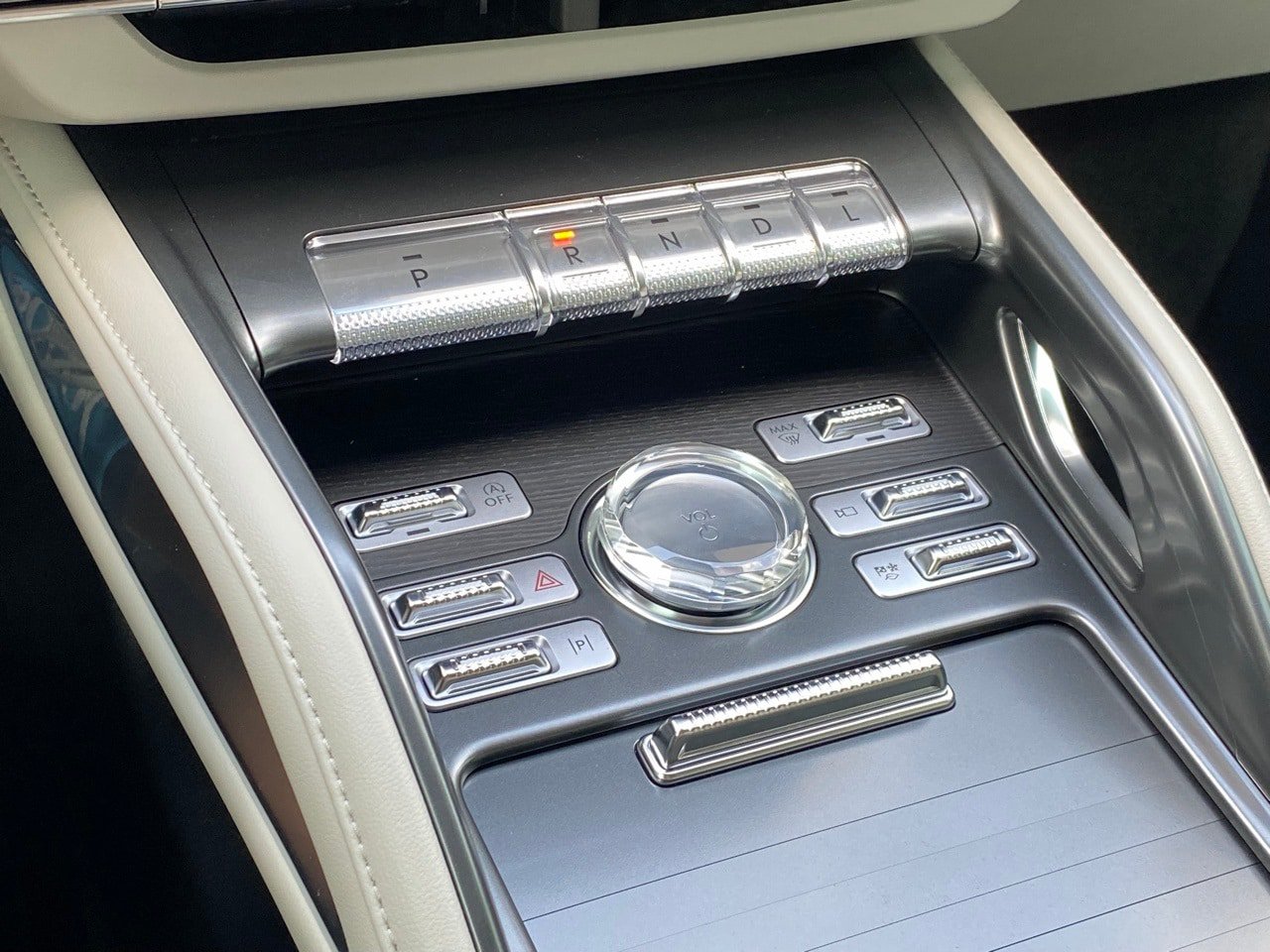 New 2026 Lincoln Nautilus Reserve AWD/4WD image 37