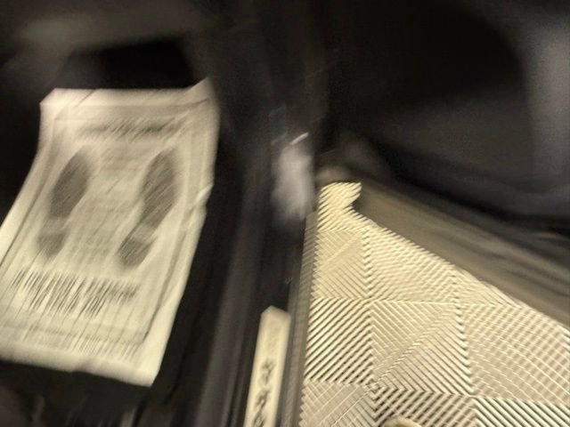 Used 2018 Toyota RAV4 SE w/ Power Extra Value Package AWD/4WD image 37