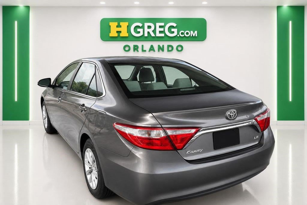 Used 2016 Toyota Camry LE FWD image 2