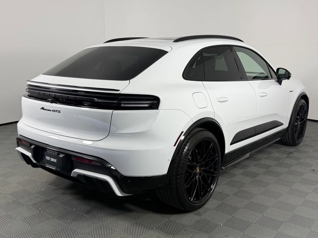 New 2026 Porsche Macan GTS Electric AWD/4WD image 7