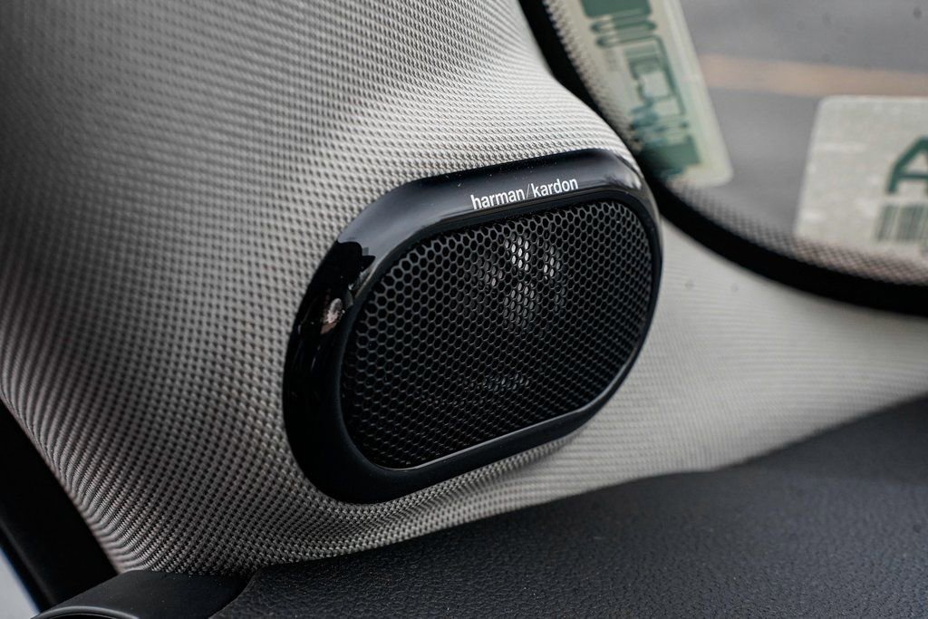 Certified 2024 MINI Cooper SE image 11