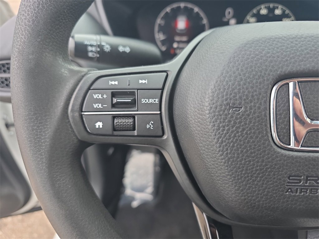 Used 2023 Honda HR-V LX image 16