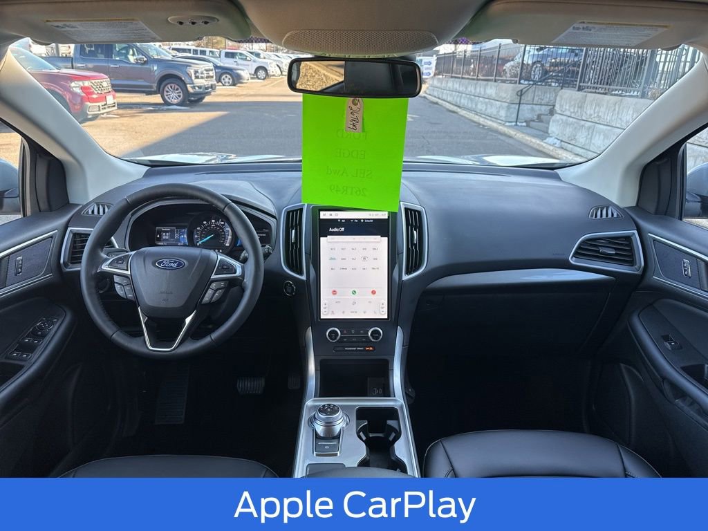 Used 2023 Ford Edge SEL w/ Convenience Package image 2