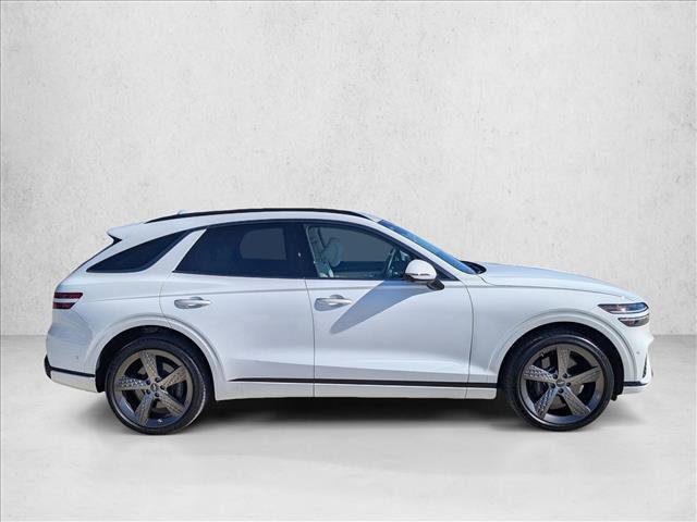 Used 2025 Genesis GV70 3.5T Sport w/ Sport Advanced Package image 4