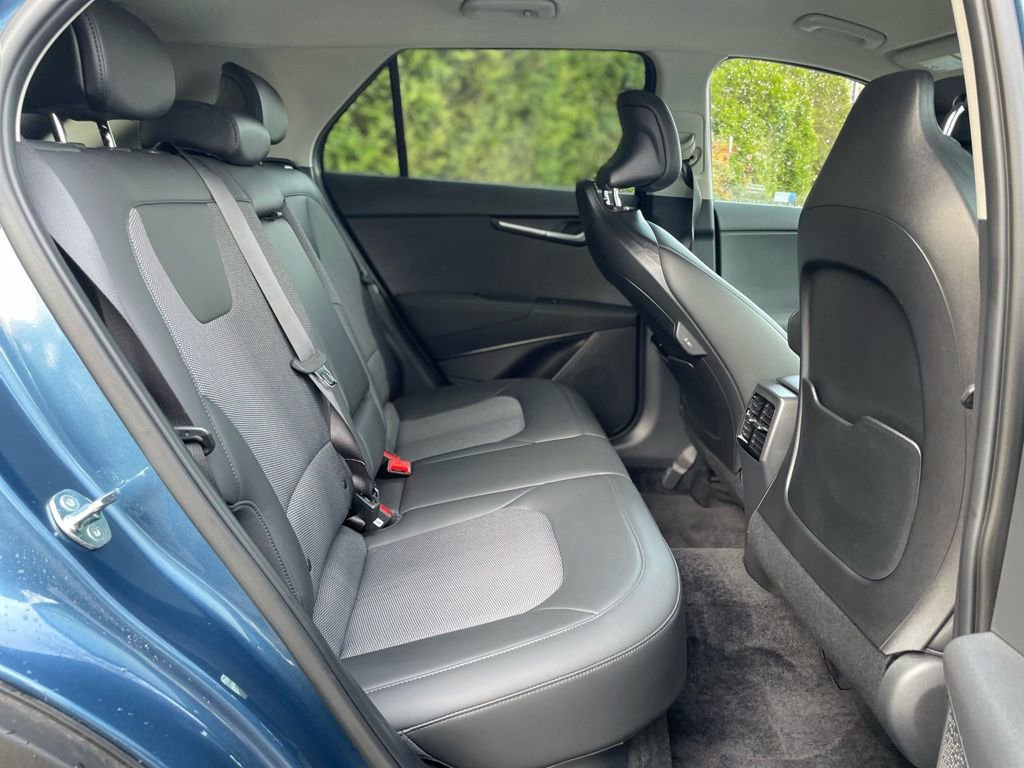 Used 2025 Kia Niro EX image 20