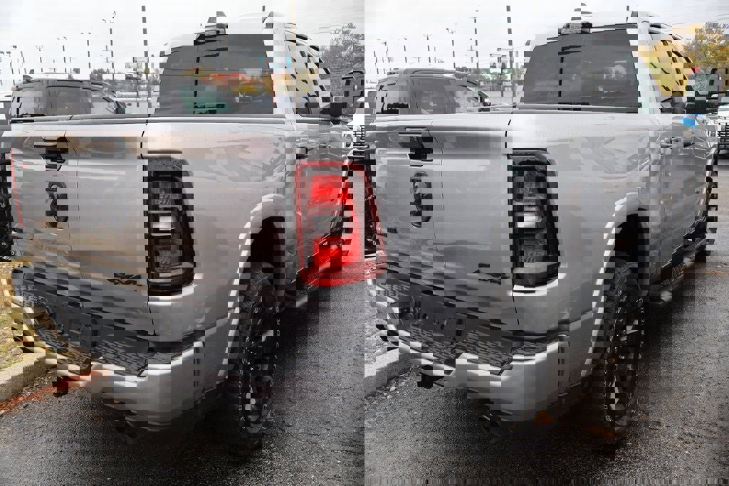 Used 2025 RAM 1500 Big Horn image 3