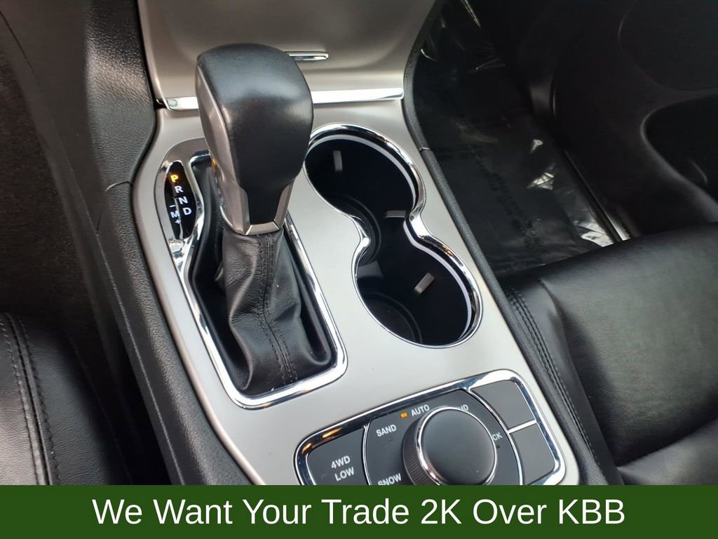 Used 2022 Jeep Grand Cherokee Limited image 19