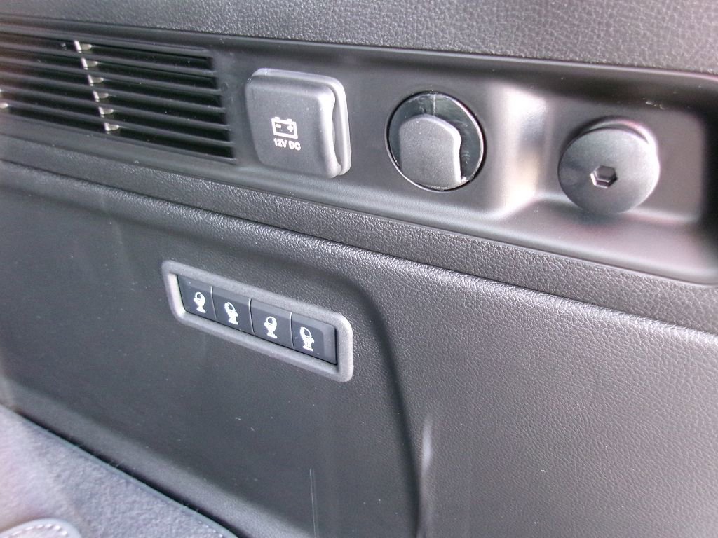 New 2025 Jeep Wagoneer L Series II w/ Premium Group I image 21