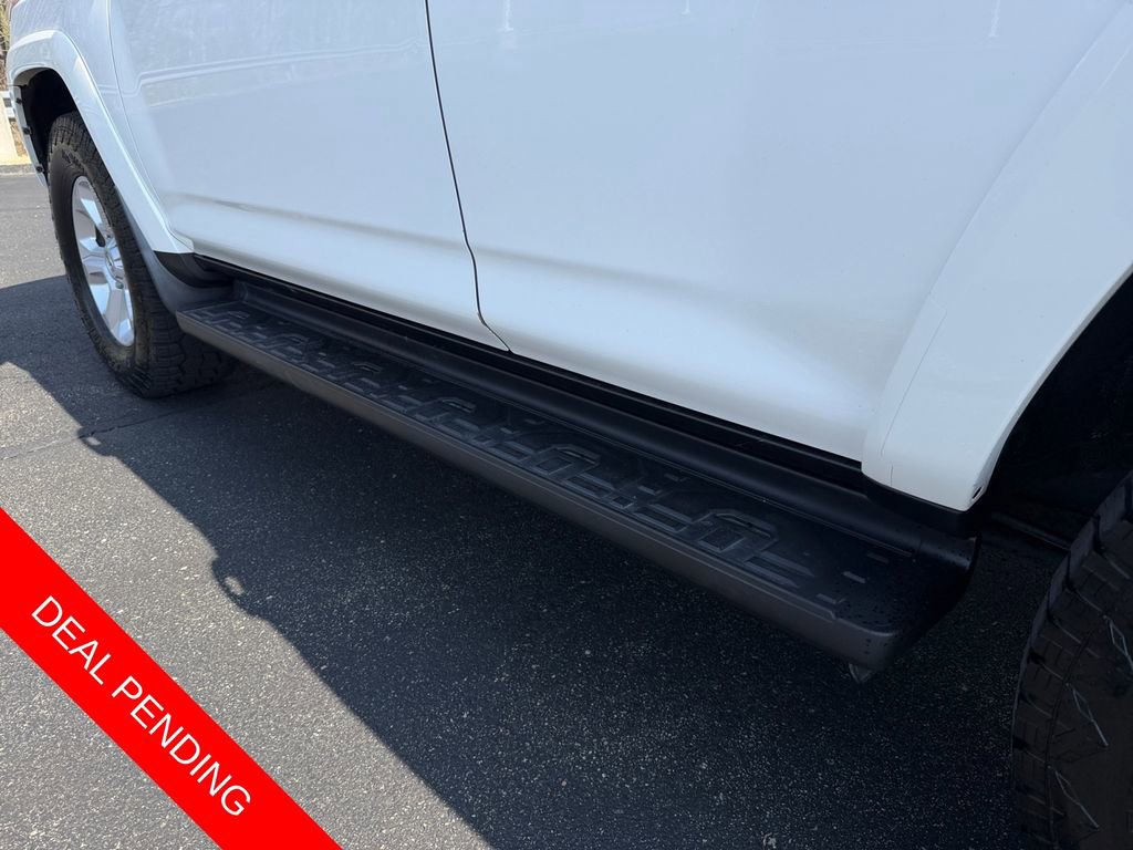 Used 2014 Toyota 4Runner SR5 image 33