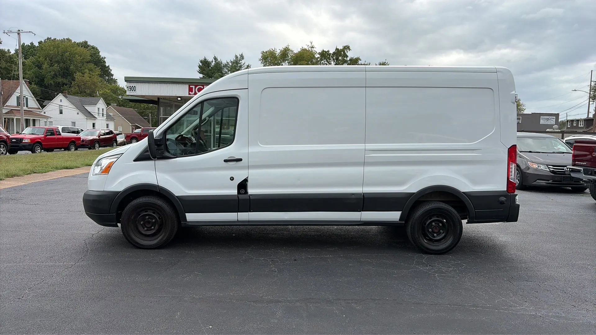 Used 2015 Ford Transit 350 148 Medium Roof image 8