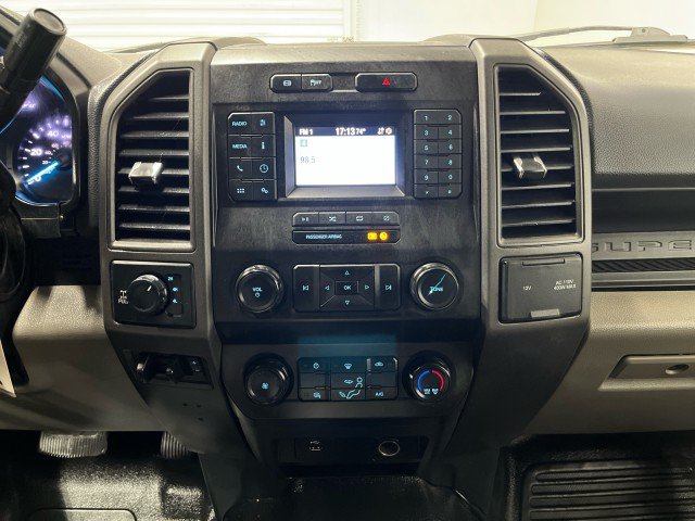 Used 2022 Ford F250 XL w/ Power Equipment Group AWD/4WD image 17