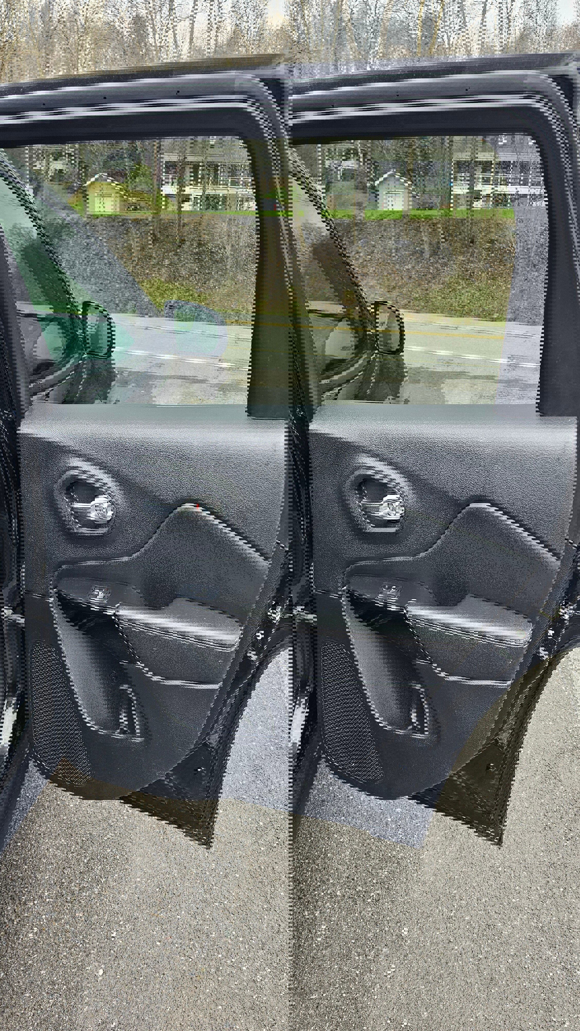 Used 2023 Jeep Cherokee Altitude Lux image 9