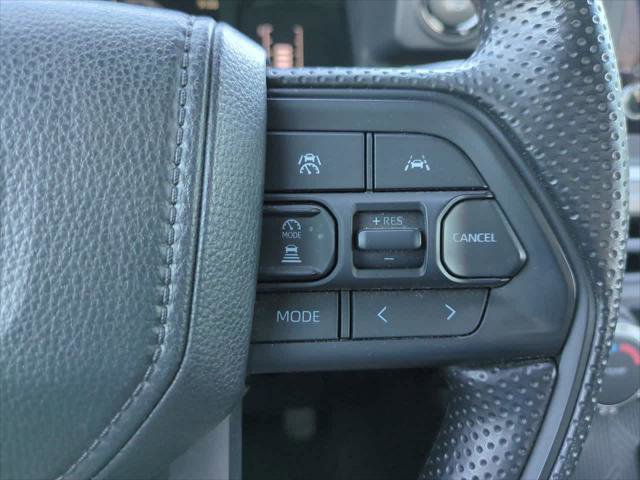 Certified 2024 Toyota Tacoma SR5 AWD/4WD image 23