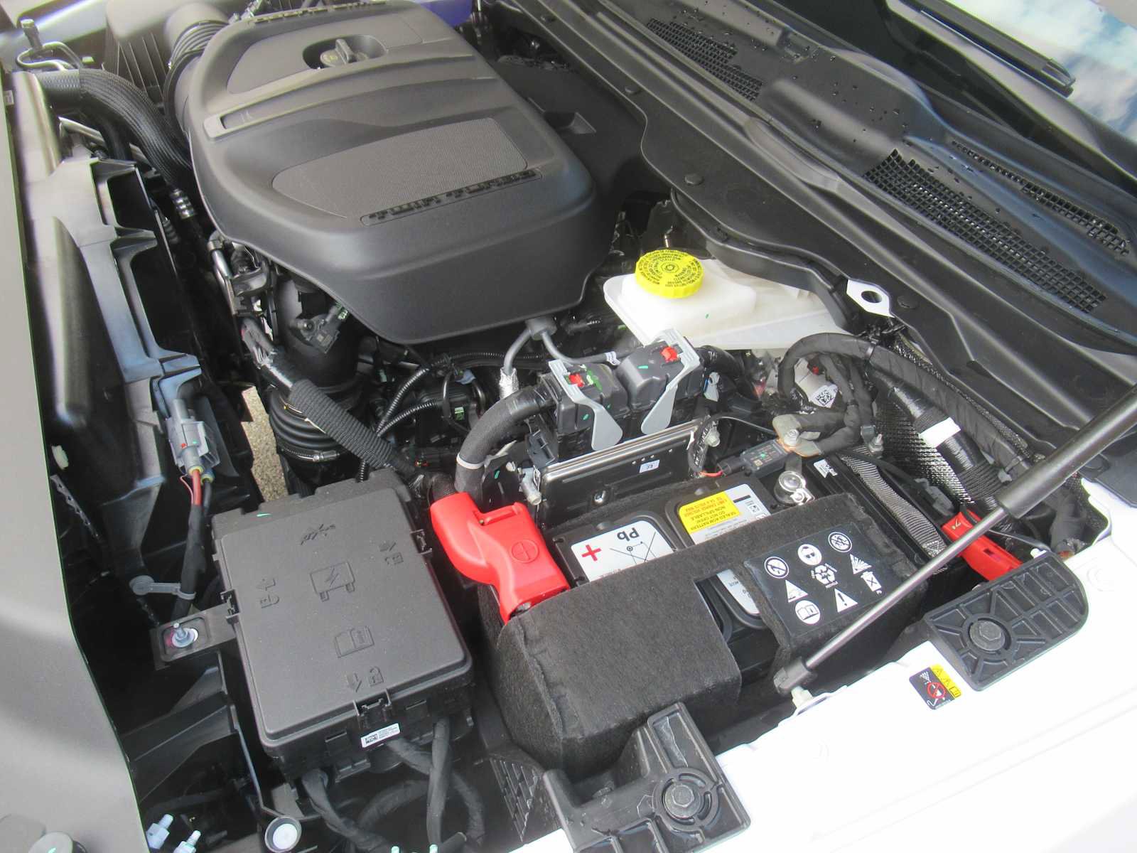 New 2026 RAM 1500 Express image 15