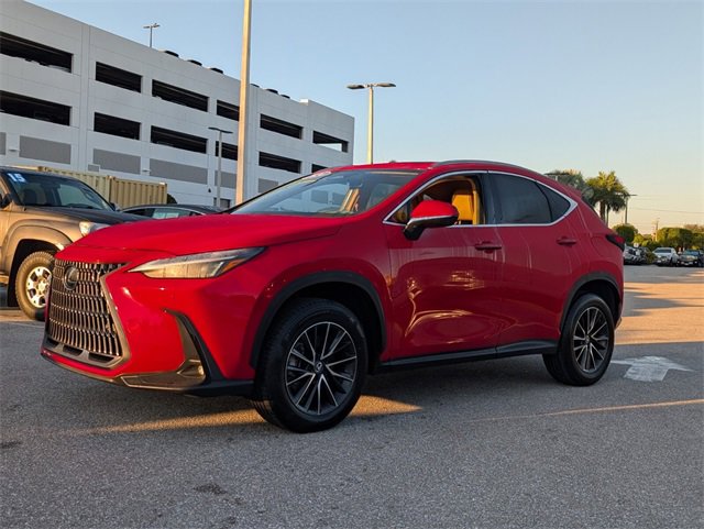 Used 2024 Lexus NX 250 FWD w/ Premium Package image 3
