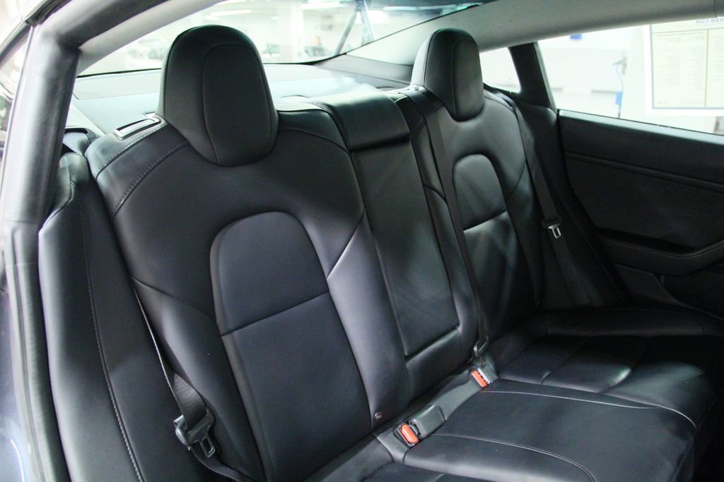 Used 2020 Tesla Model 3 Performance AWD/4WD image 24