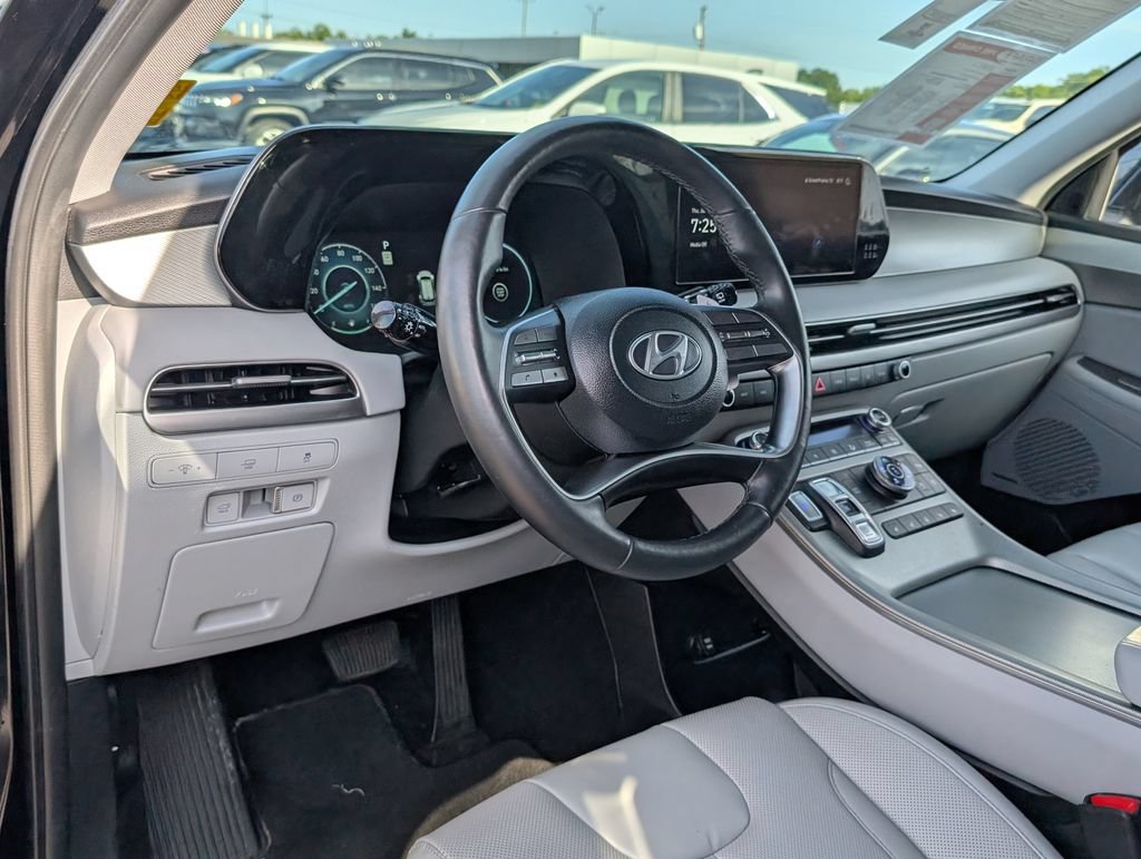 Used 2023 Hyundai Palisade SEL AWD/4WD image 4