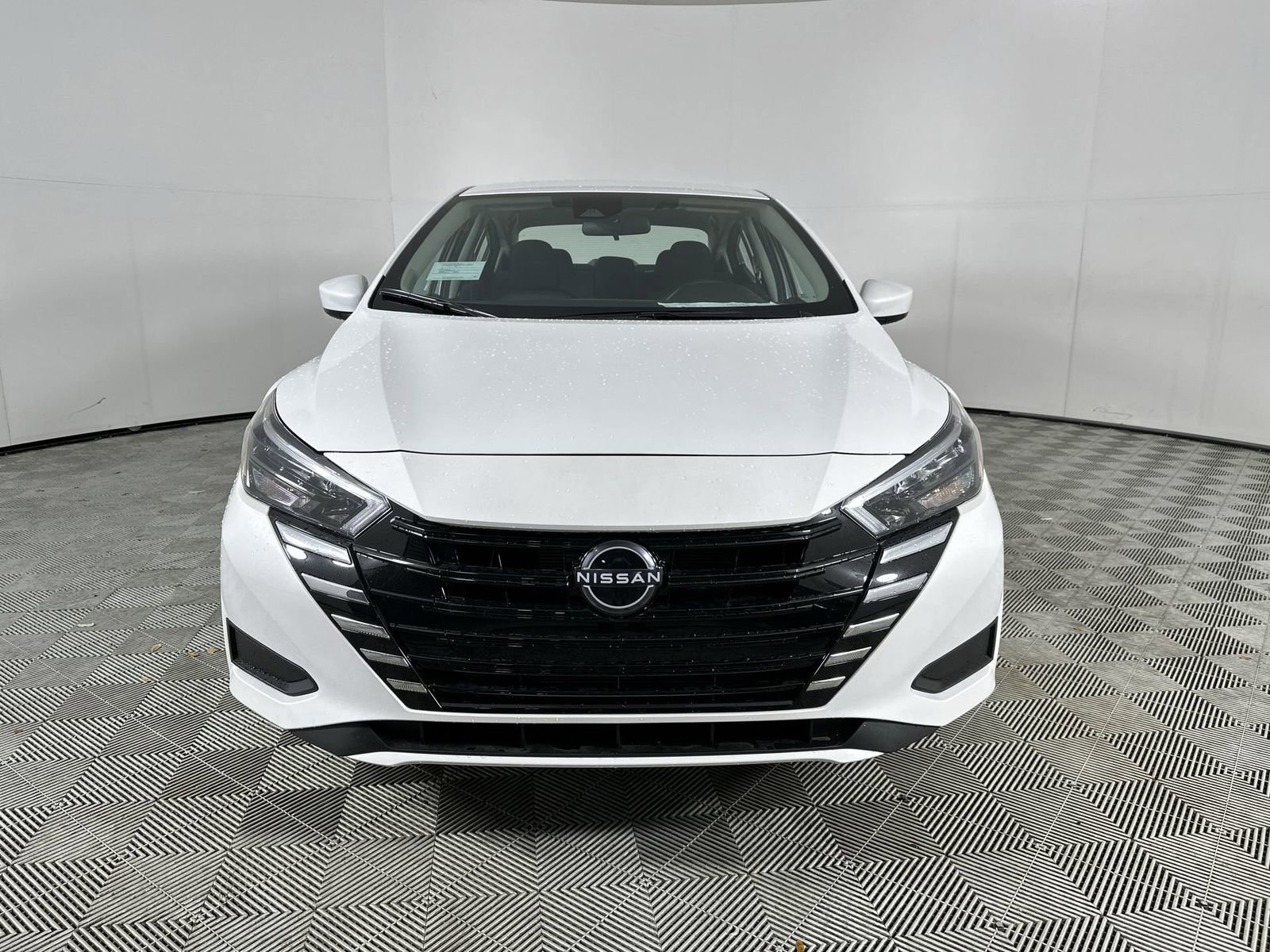 New 2025 Nissan Versa SV FWD image 3