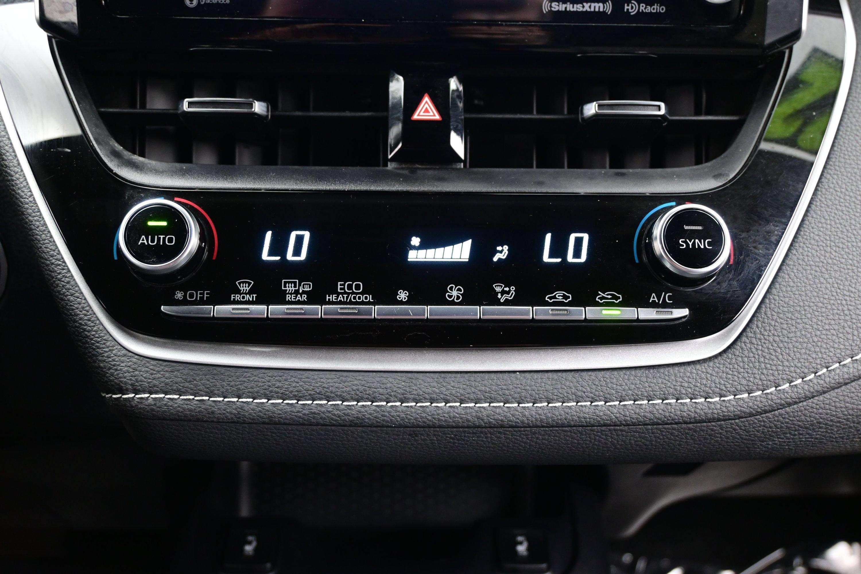 Used 2022 Toyota Corolla XSE FWD image 20