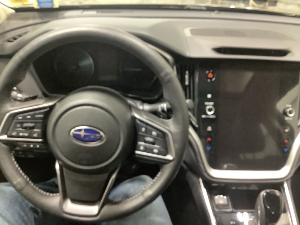 Certified 2025 Subaru Outback Limited image 8