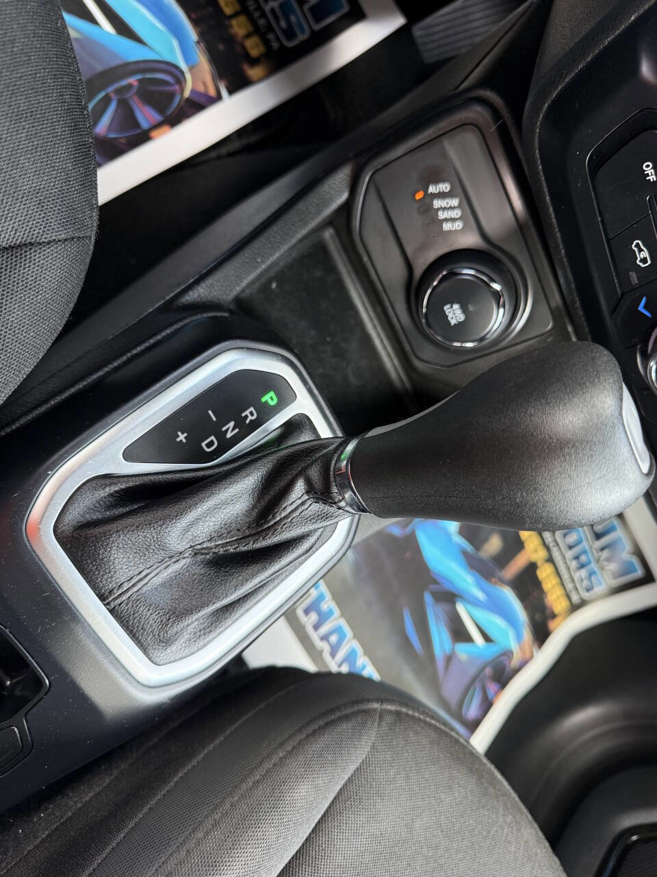 Used 2020 Jeep Renegade Altitude AWD/4WD image 11