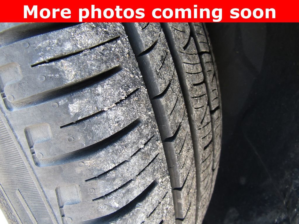 Used 2017 Ford Escape Titanium image 10