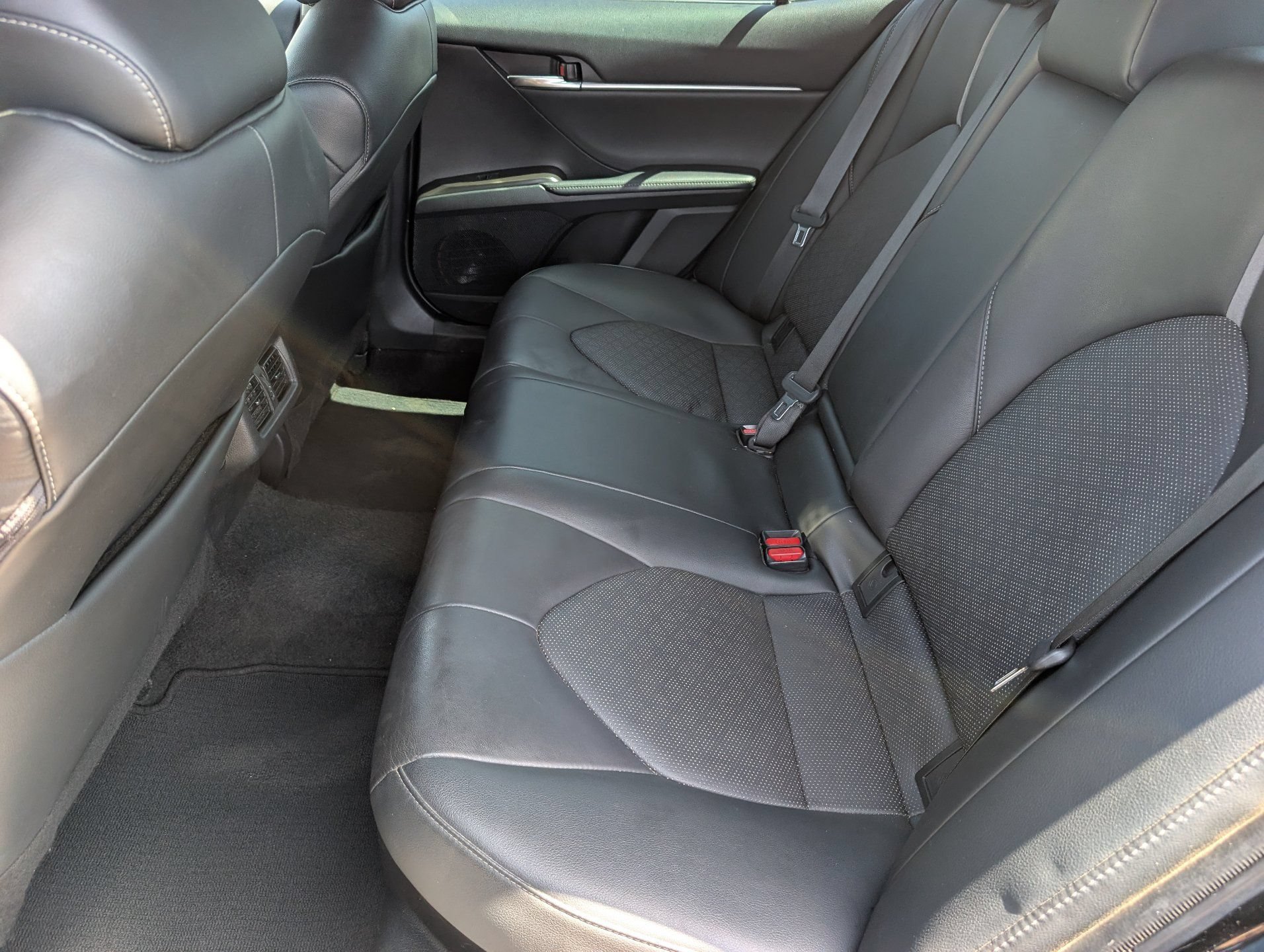 Used 2023 Toyota Camry XSE w/ Navigation Package FWD image 16