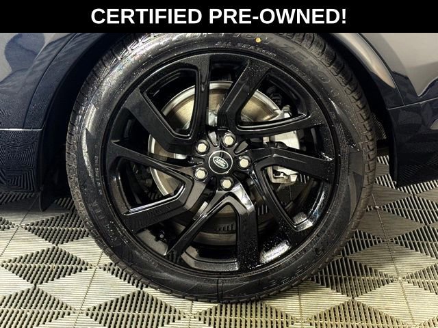Certified 2025 Land Rover Discovery Dynamic SE AWD/4WD image 13