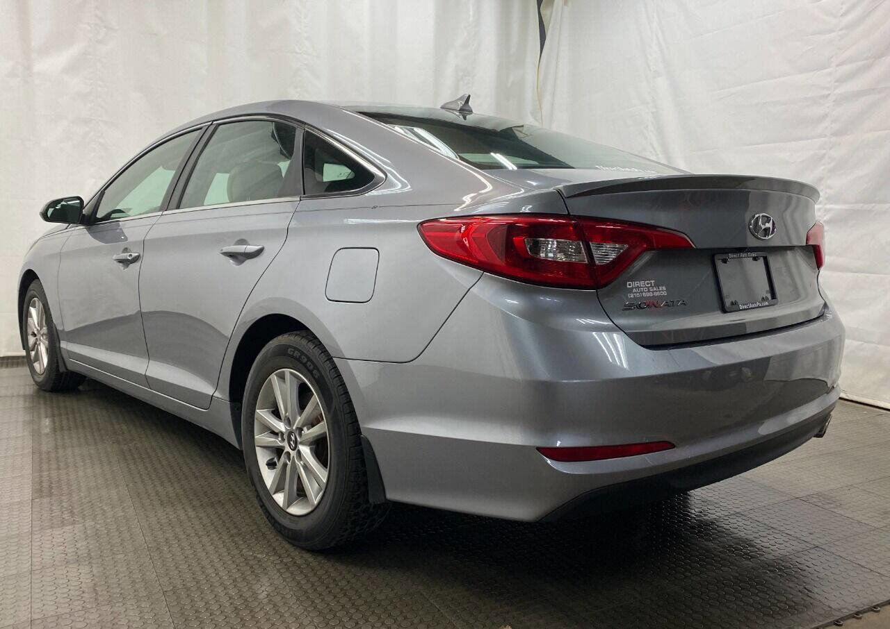 Used 2015 Hyundai Sonata SE w/ Option Group 09 FWD image 6