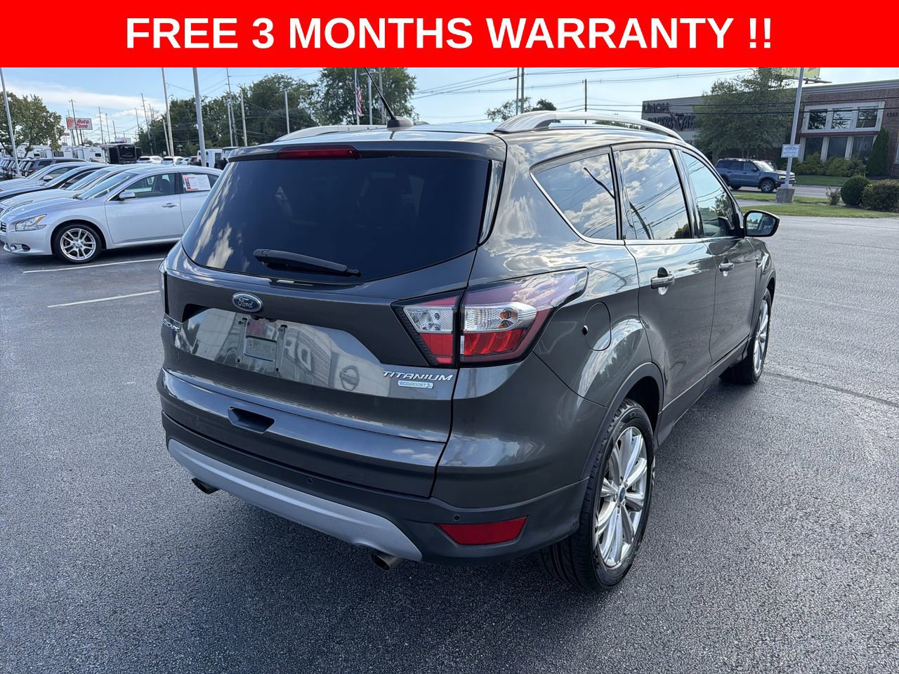 Used 2017 Ford Escape Titanium FWD image 29