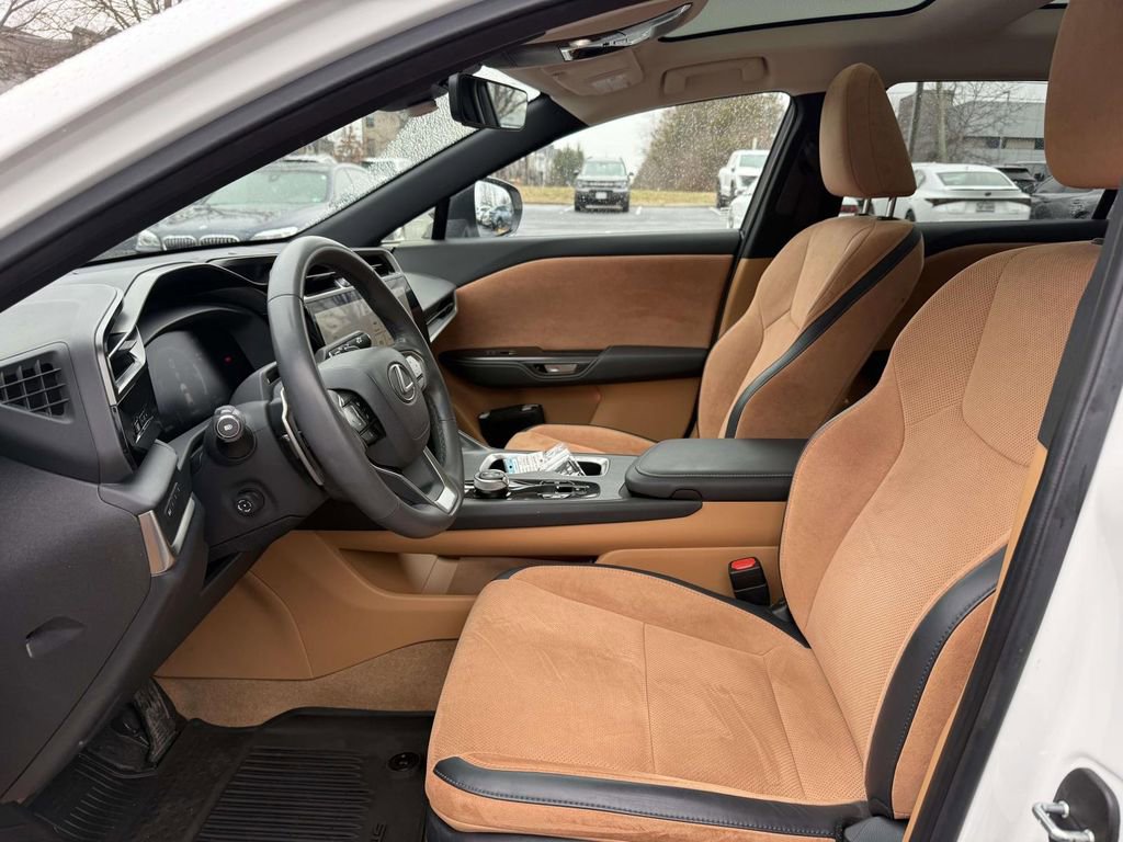 Used 2023 Lexus RZ 450e Premium w/ Accessory Package (2T) image 12
