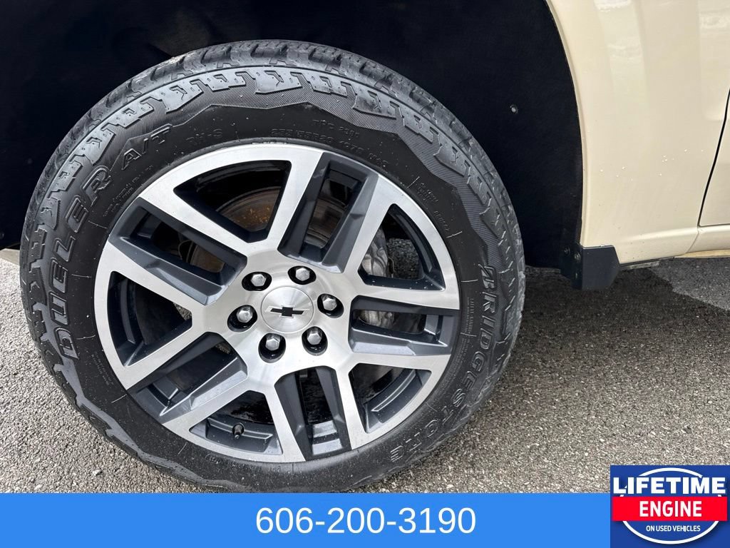 Used 2023 Chevrolet Colorado Z71 w/ Z71 Convenience Package 2 AWD/4WD image 14