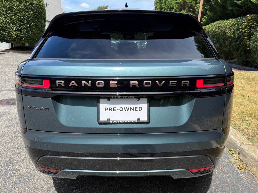 Used 2026 Land Rover Range Rover Velar Autobiography image 3