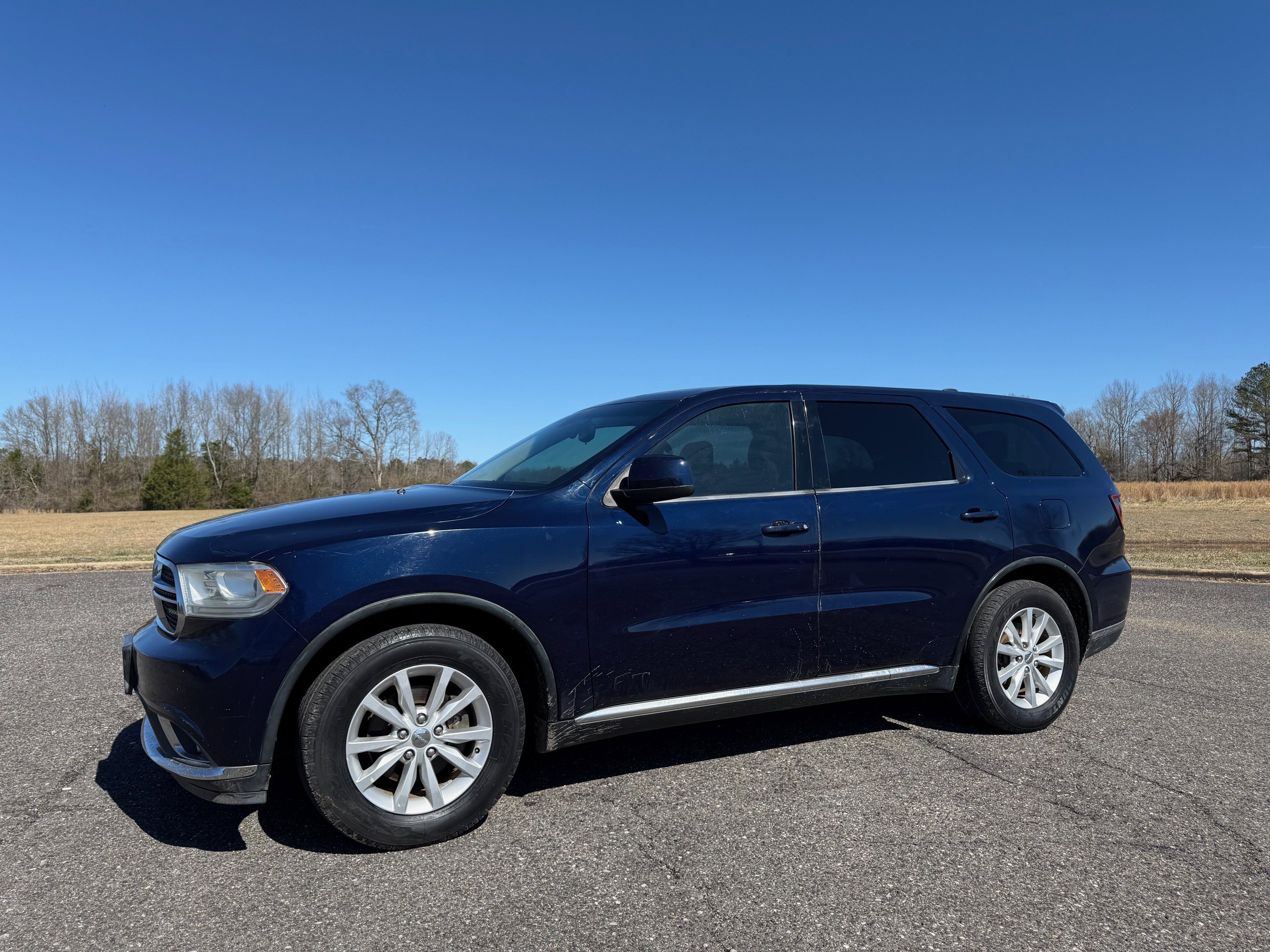 Used 2014 Dodge Durango SXT image 1