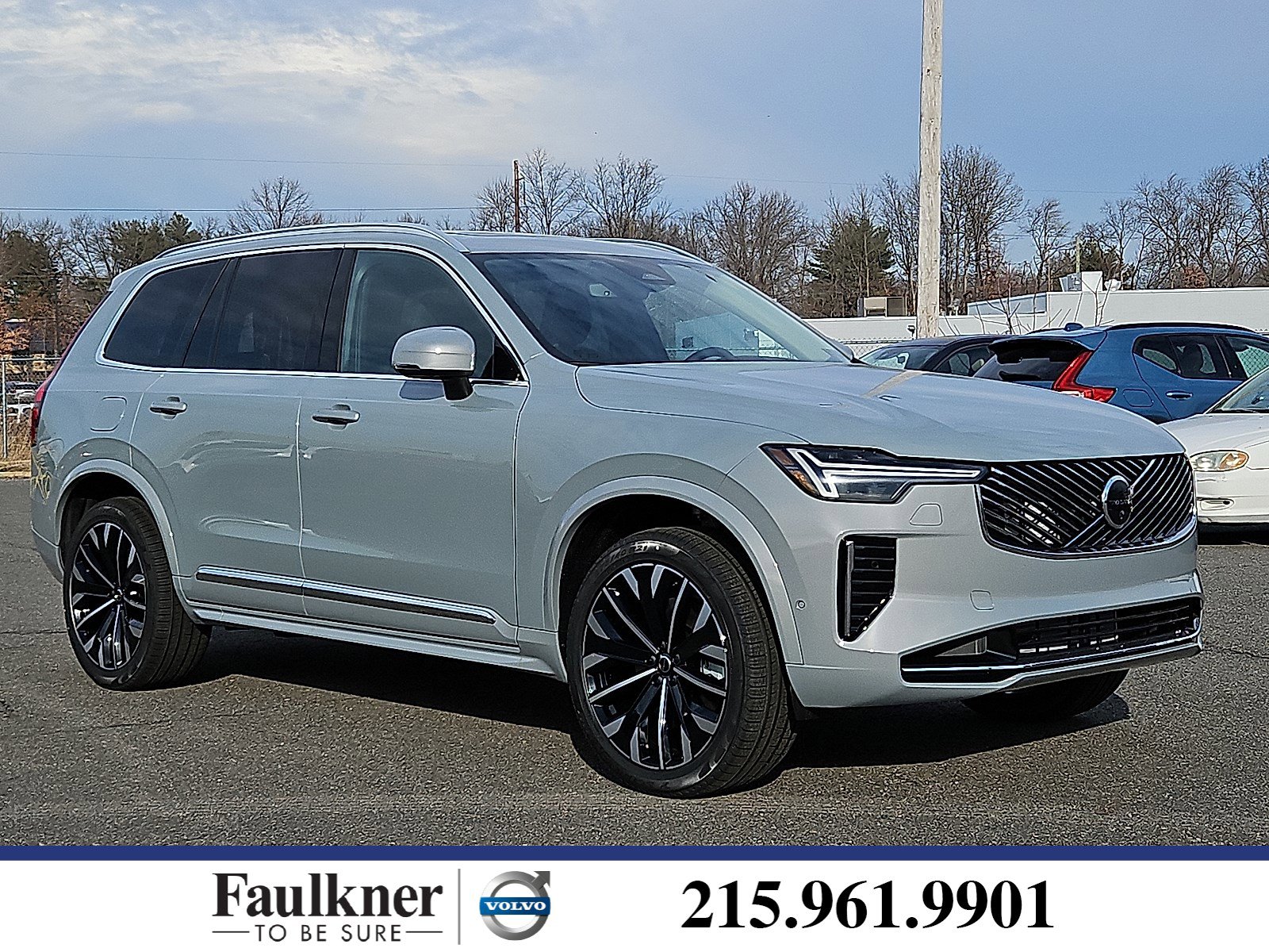 New 2026 Volvo XC90 T8 Plus