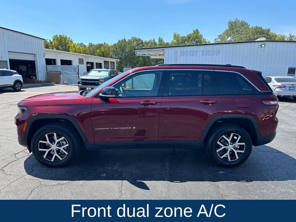 Used 2024 Jeep Grand Cherokee Limited image 8