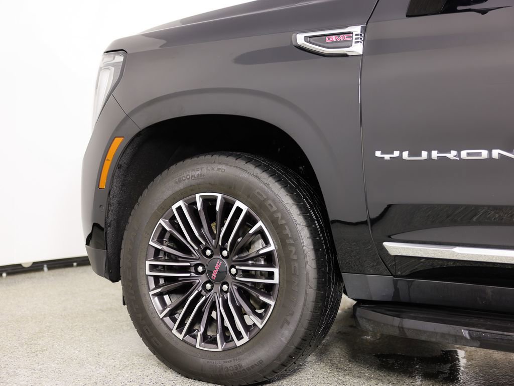 Used 2025 GMC Yukon XL Elevation image 6
