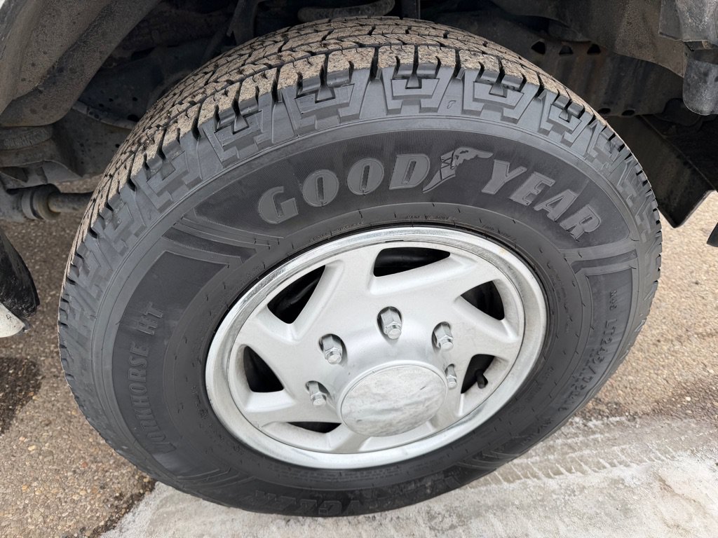Used 2007 Ford E-250 and Econoline 250 RWD image 16
