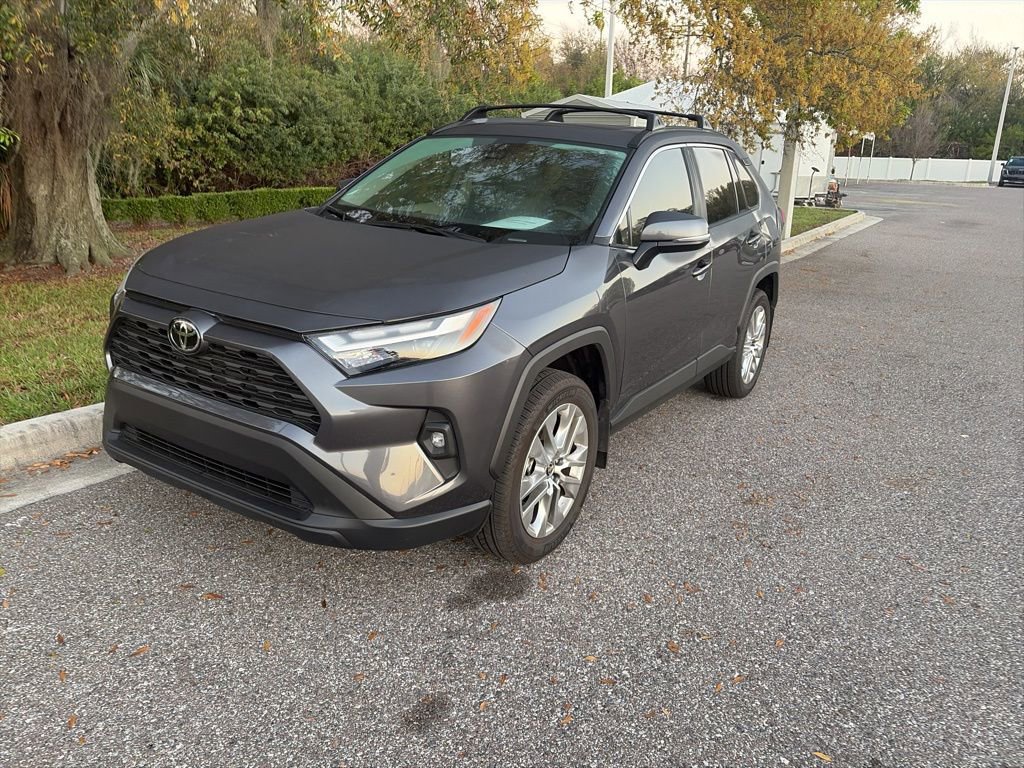 Used 2025 Toyota RAV4 XLE Premium image 1
