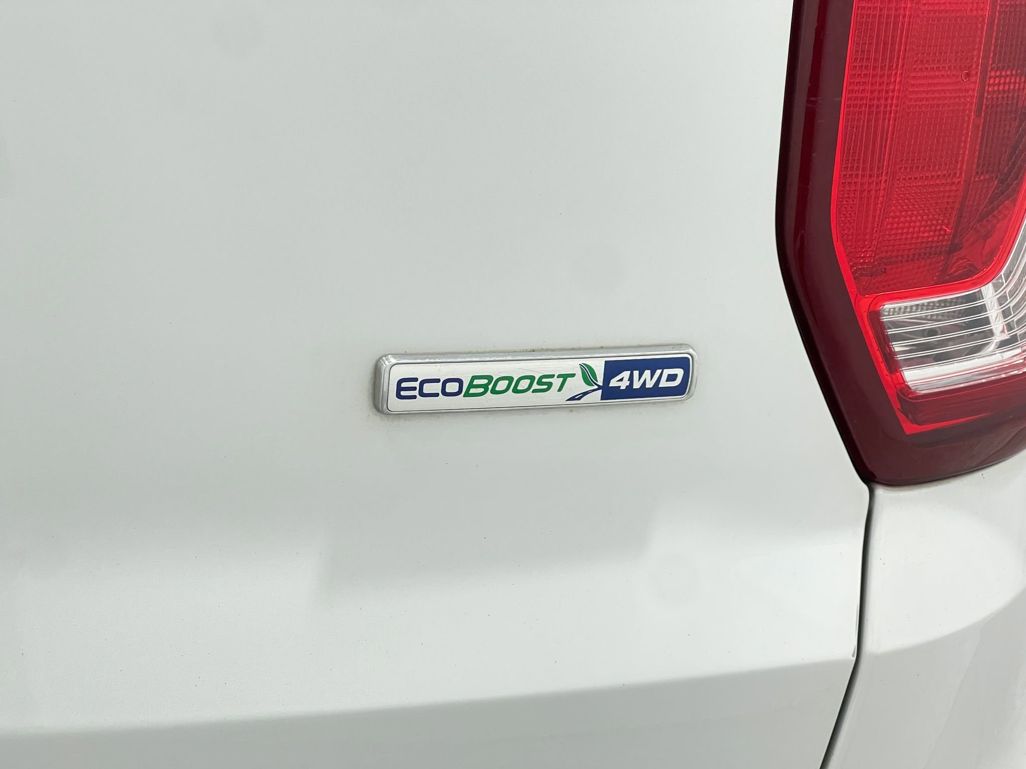 Used 2017 Ford Explorer XLT w/ Equipment Group 202A image 41